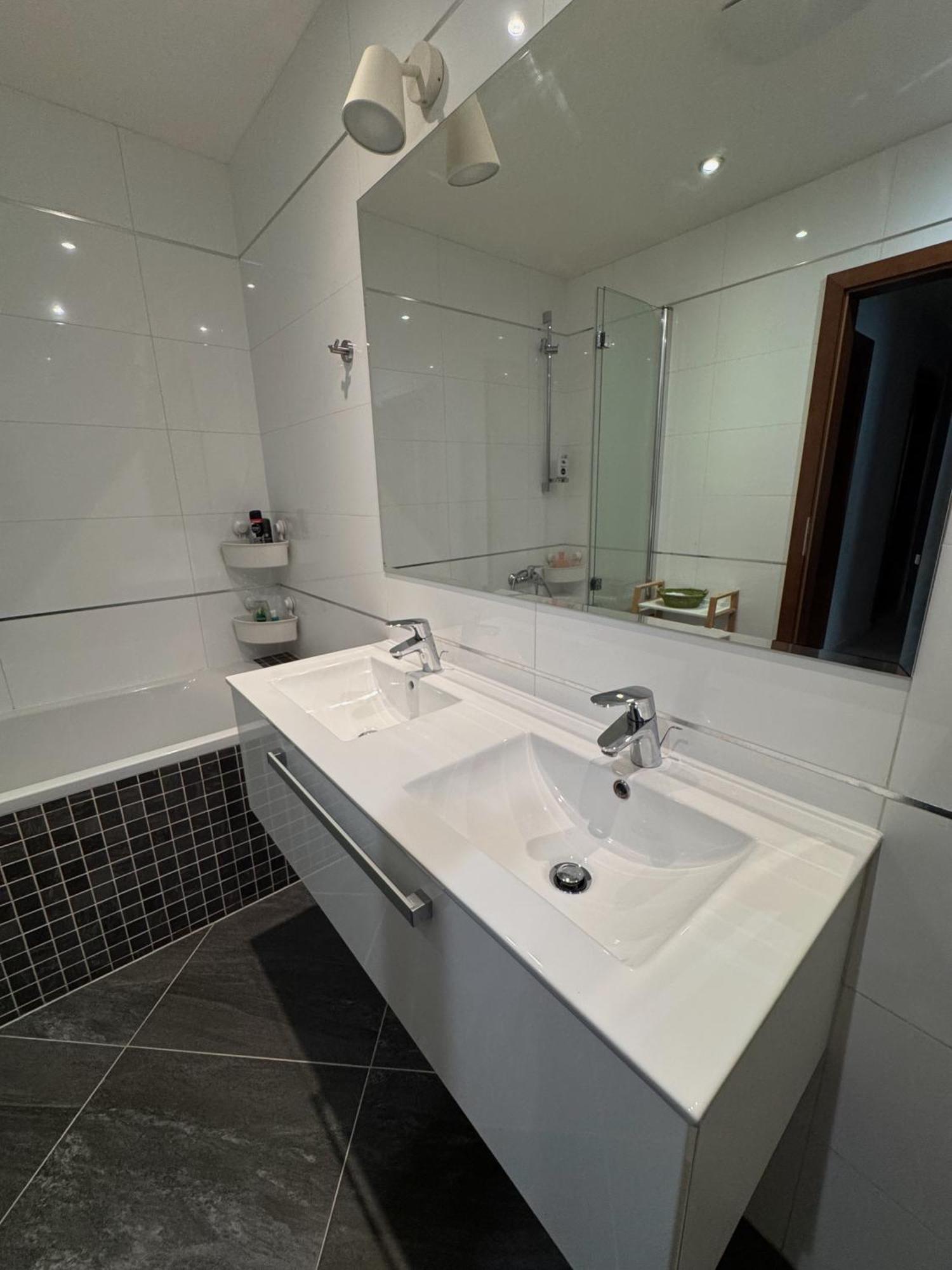Apartman Palma - 15 Min Od Centra Prahy Praag Buitenkant foto